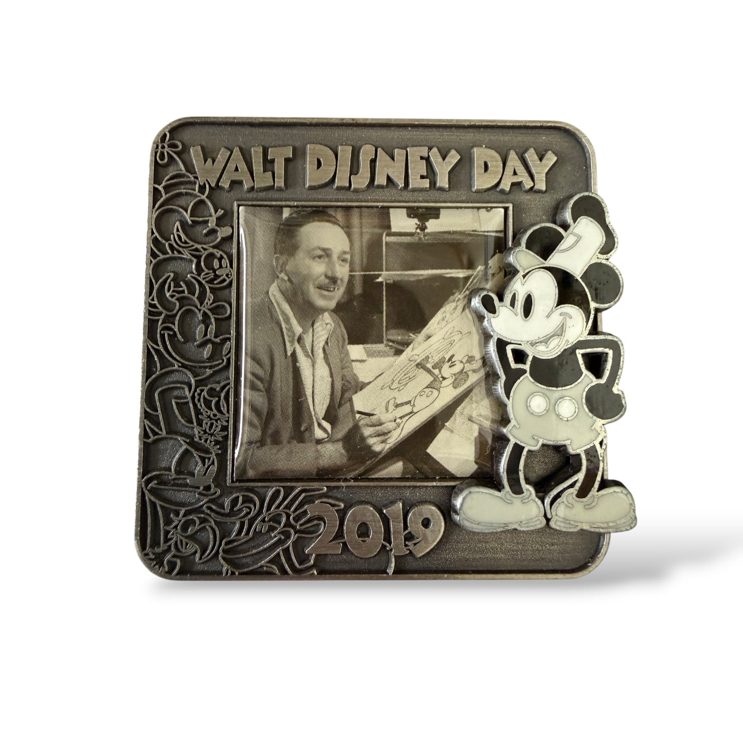 Disney Parks Walt Disney Day 2019 Steamboat Willie Pin