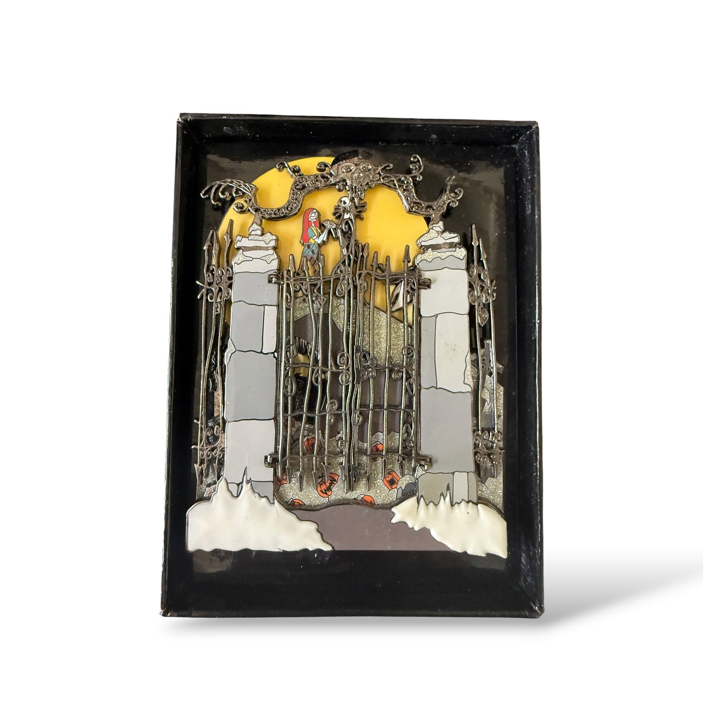 DLR Featured Artist Collection Nightmare Before Christmas Simply Meant To Be Jumbo Pin