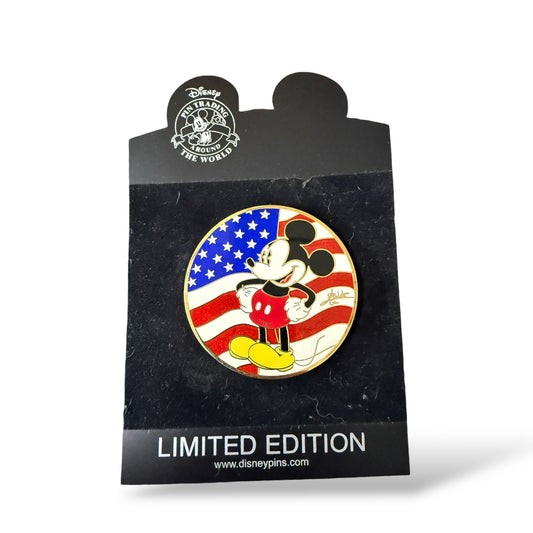 Disney Shopping Gomes Patriotic Mickey Pin