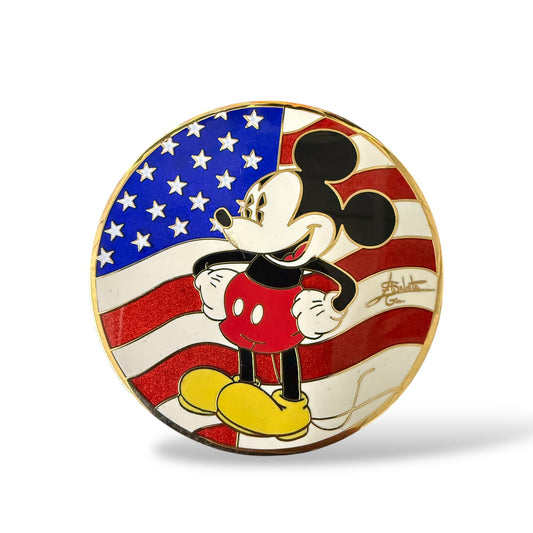 Disney Shopping Gomes Patriotic Mickey Pin