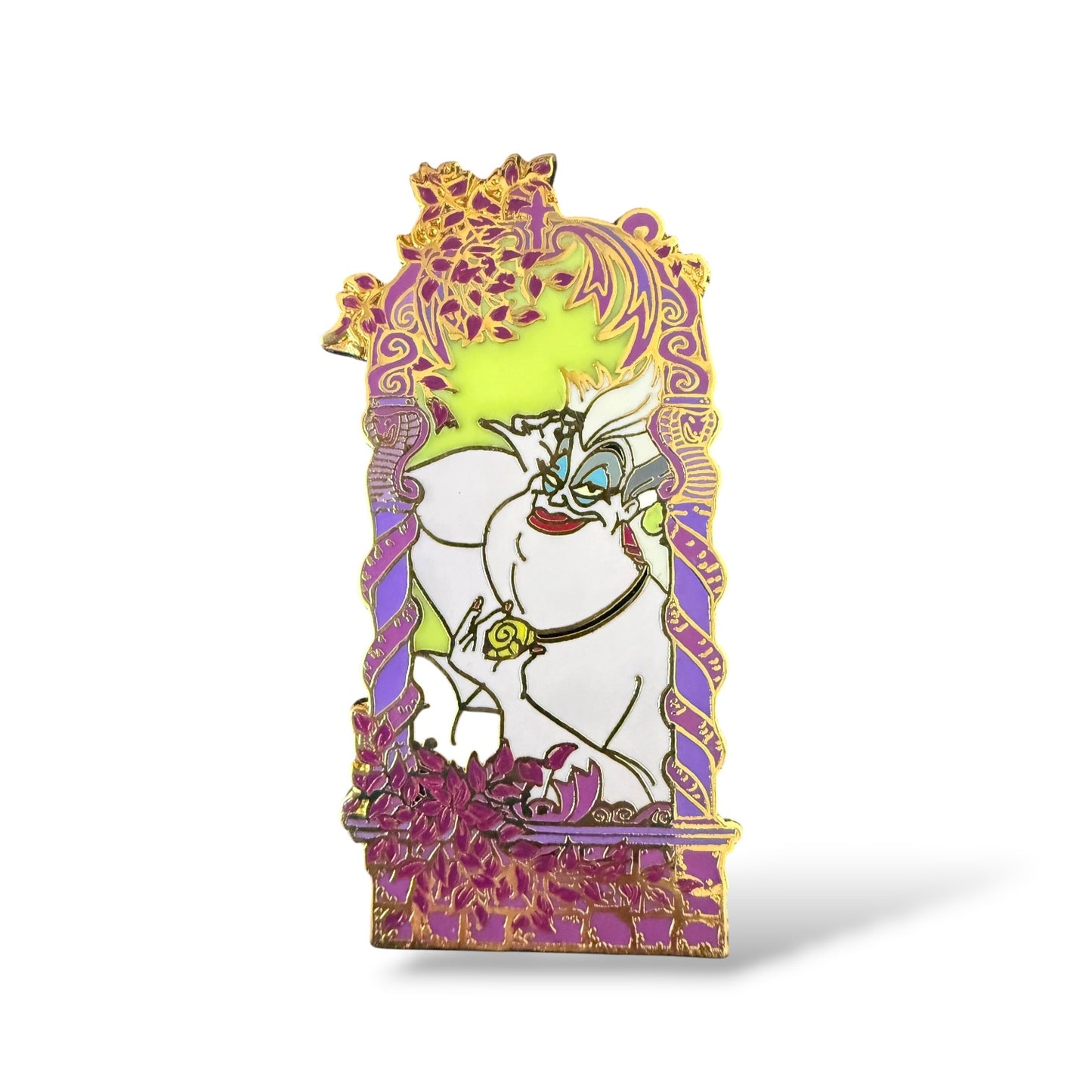 Disney Auctions Ursula in Frame Pin