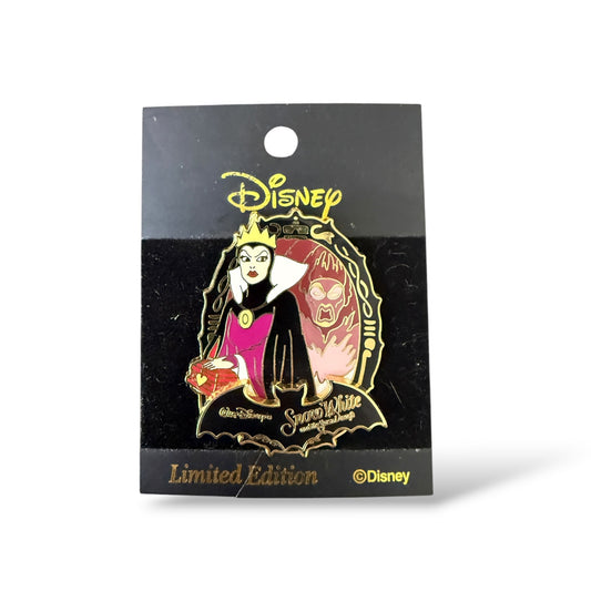 JDS Halloween 2003 Bat Frame Evil Queen and Magic Mirror Pin