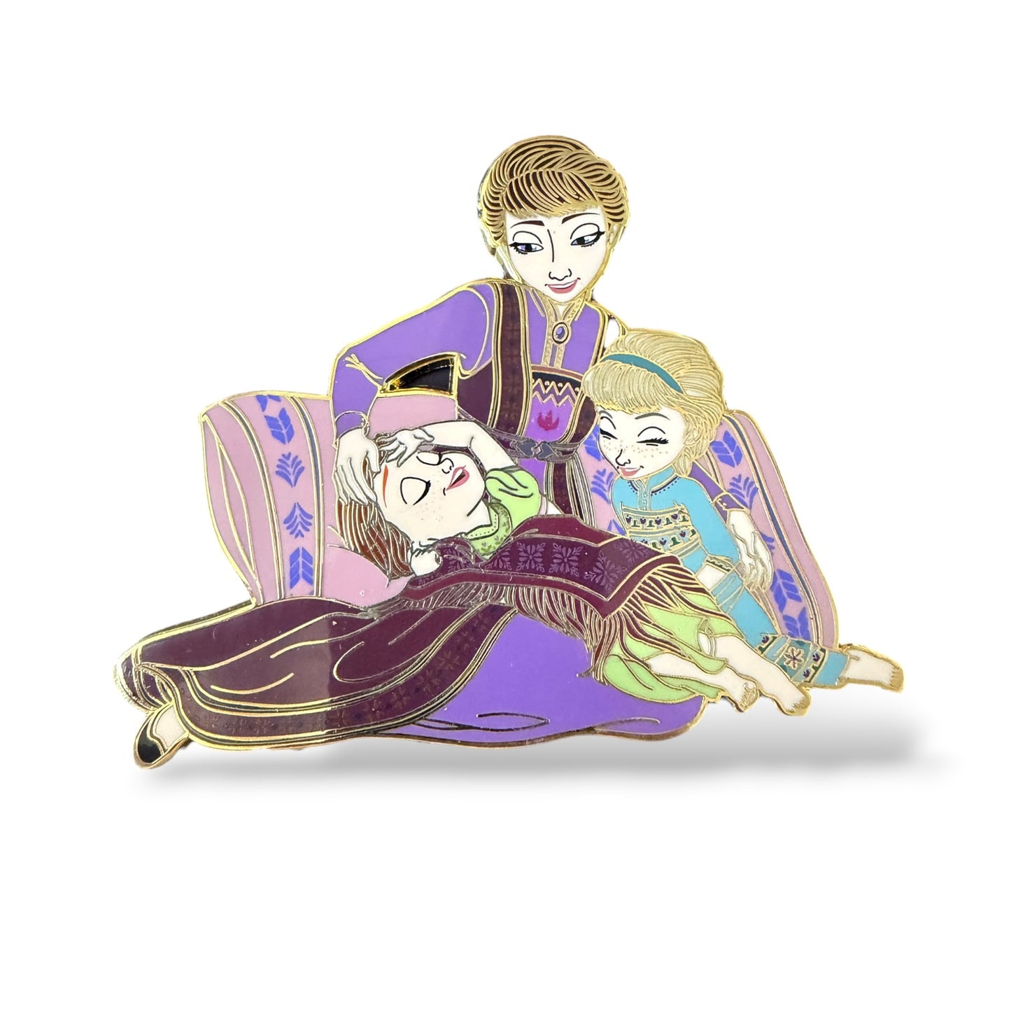 Frozen Queen Iduna with Elsa and Anna Fantasy Pin