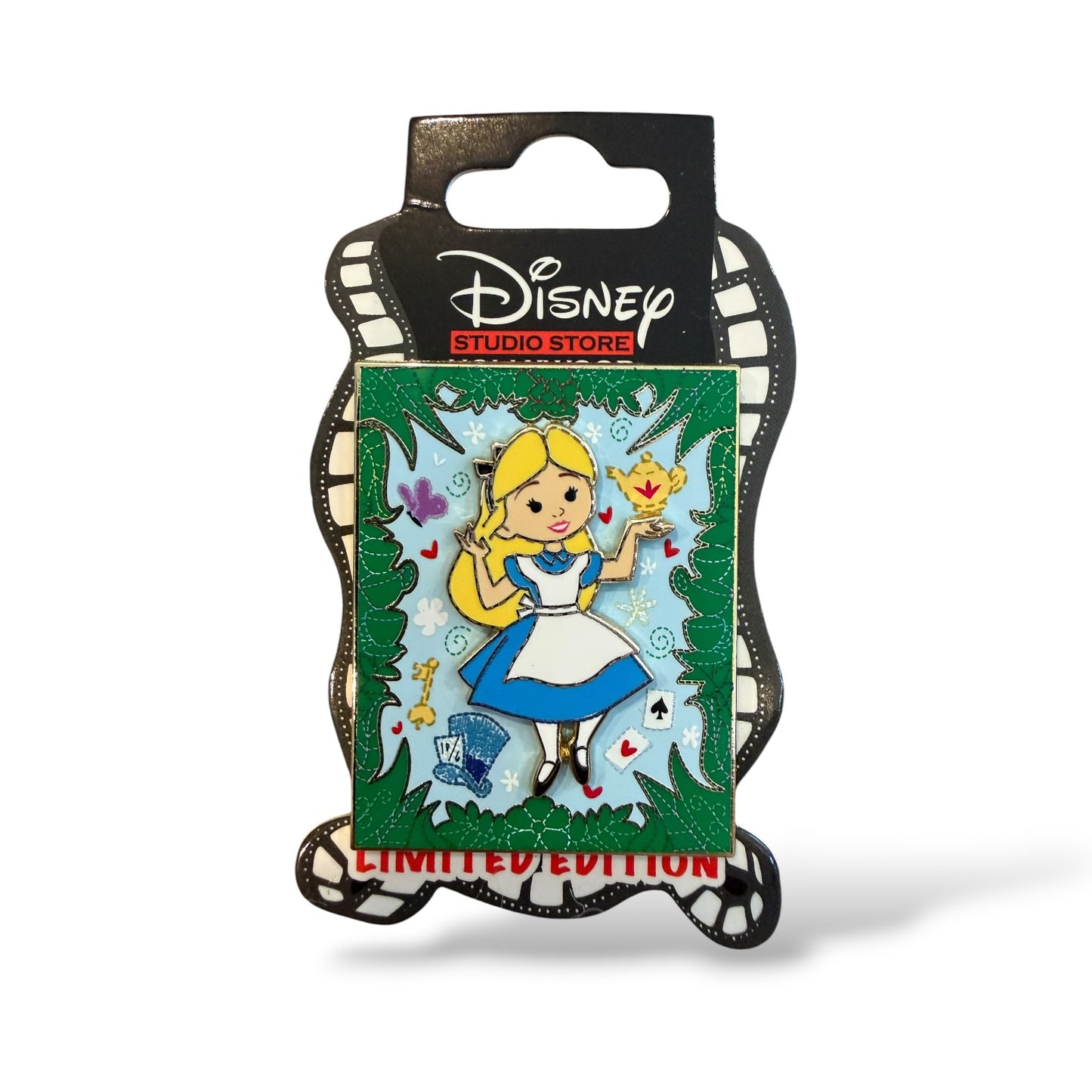 DSSH Cute Characters in Tapestry Alice Pin