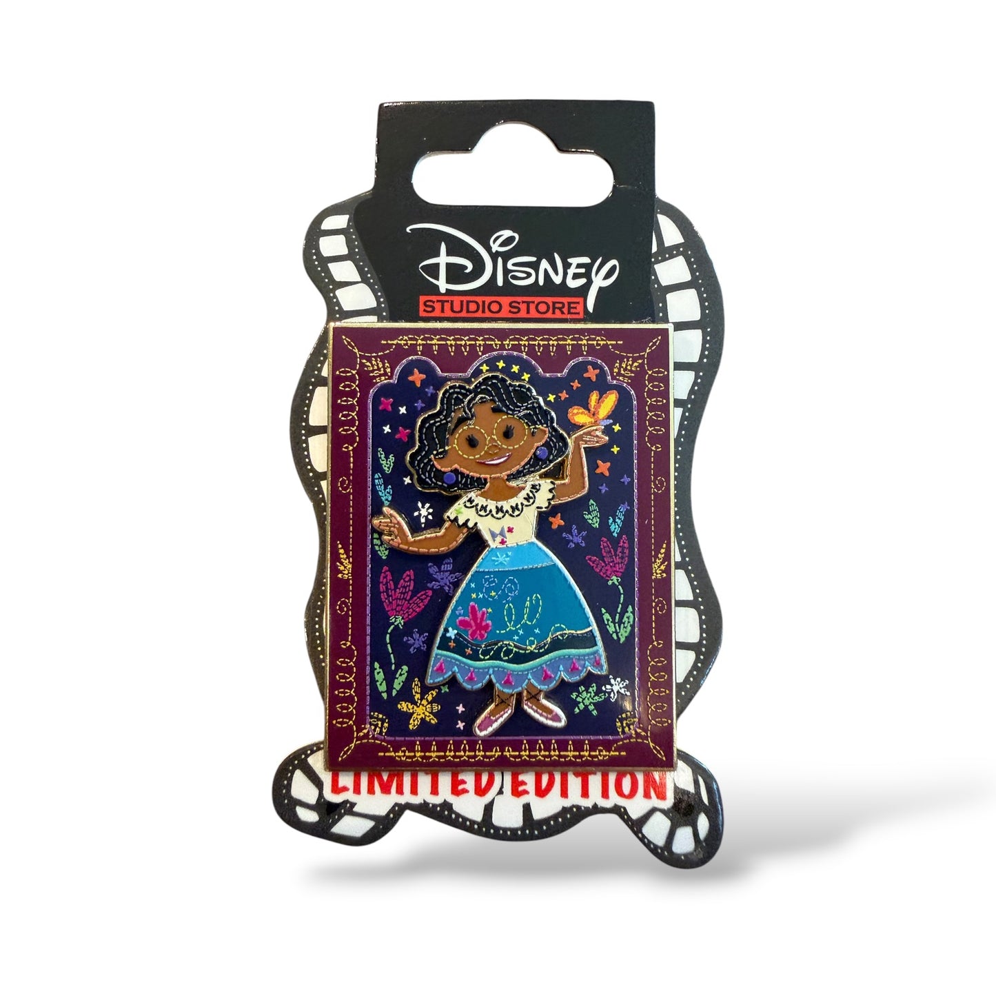 DSSH Cute Characters in Tapestry Mirabel Pin