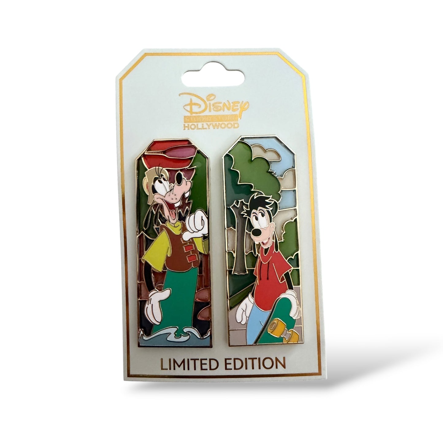 DSSH Duos A Goofy Movie Stain Glass Pin Set