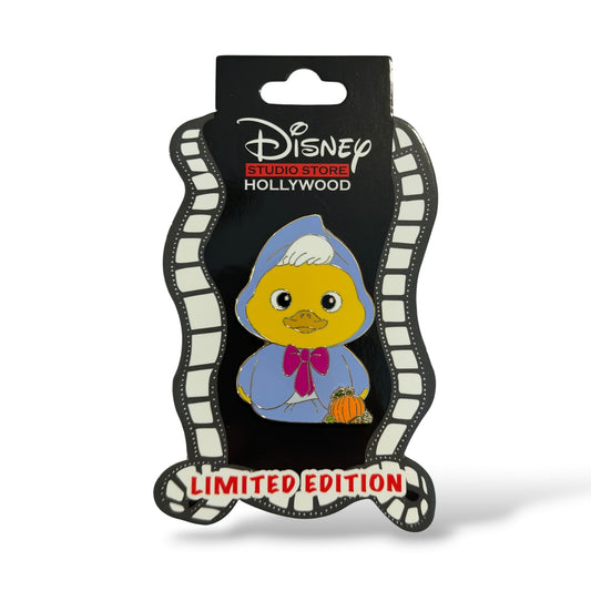 DSSH Disney Ducks Fairy Godmother and Pumpkin Pin