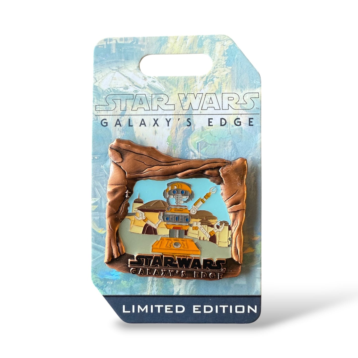 DLR Star Wars Galaxy's Edge Countdown DJ RX3 Pin
