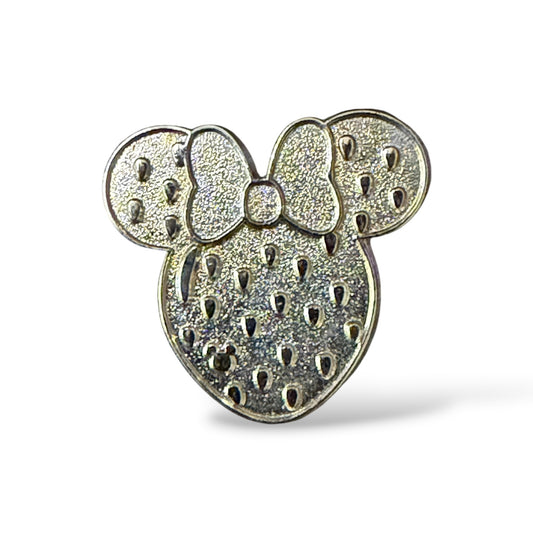 Cast Lanyard Minnie Fruit Strawberry Chaser Hidden Mickey Pin