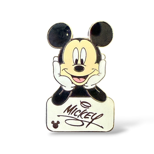 Cast Lanyard Mickey Autograph White Hidden Mickey Pin