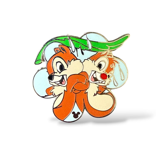 Cast Lanyard Chip n' Dale Through The Seasons Spring Pin