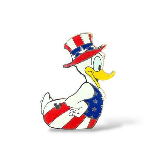 Cast Lanyard Donald Duck All American Hidden Mickey Pin