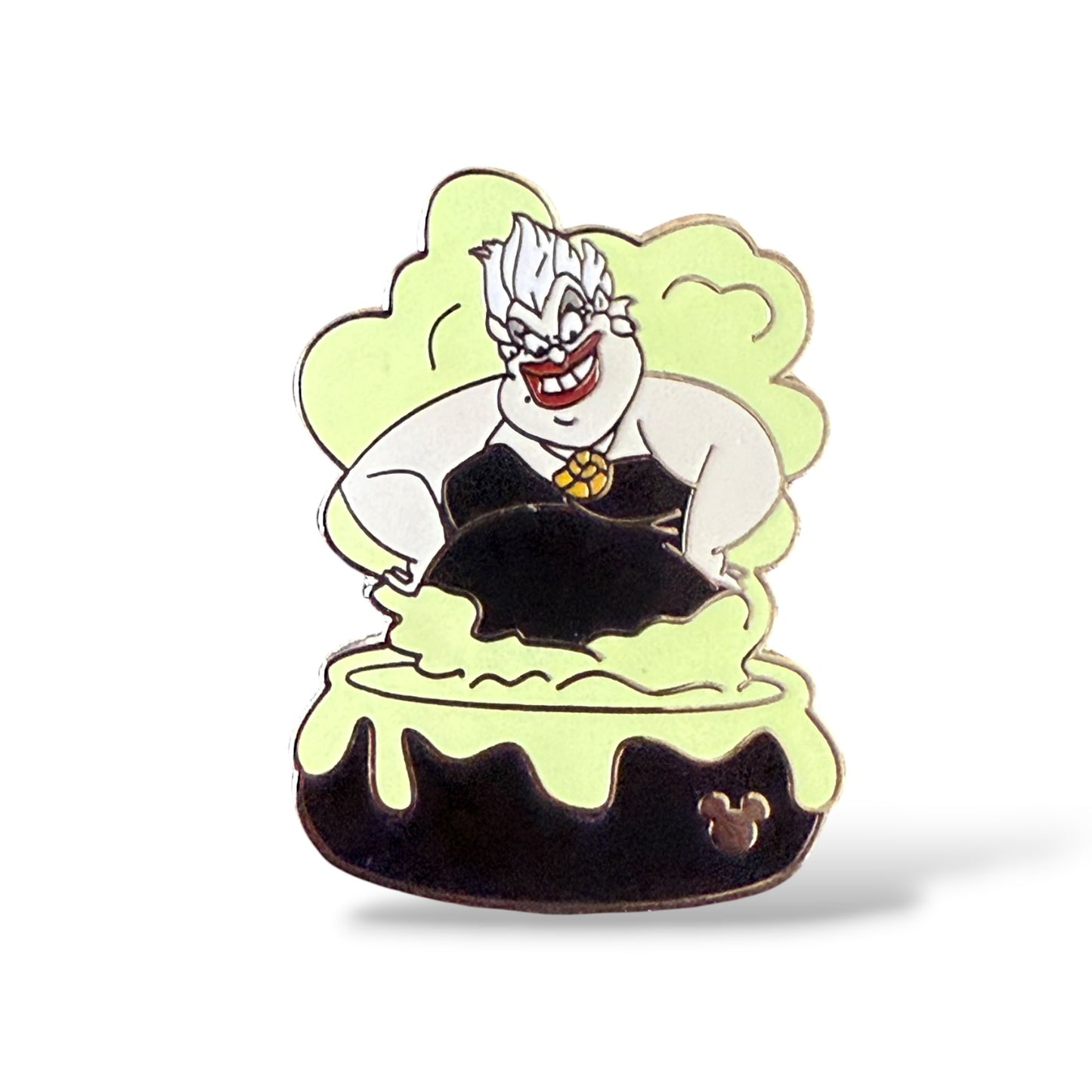 Cast Lanyard Disney Villain Cauldrons Ursula Hidden Mickey Pin
