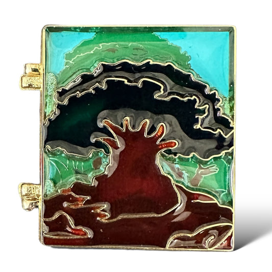 DEC Walt Disney World Cast Exclusive Stain Glass Attractions Animal Kingdom's Tree of Life Pin