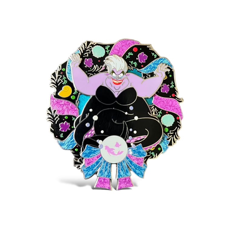 DEC Wreath Ursula Pin