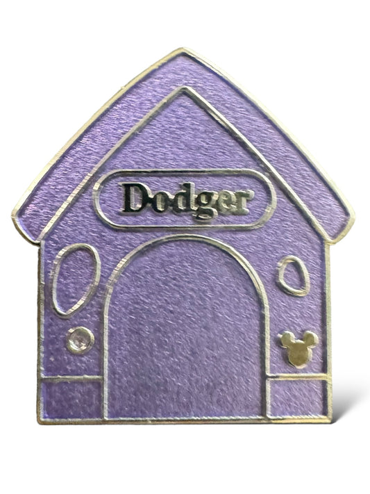 Cast Lanyard Doghouses Dodger Chaser Hidden Mickey Pin