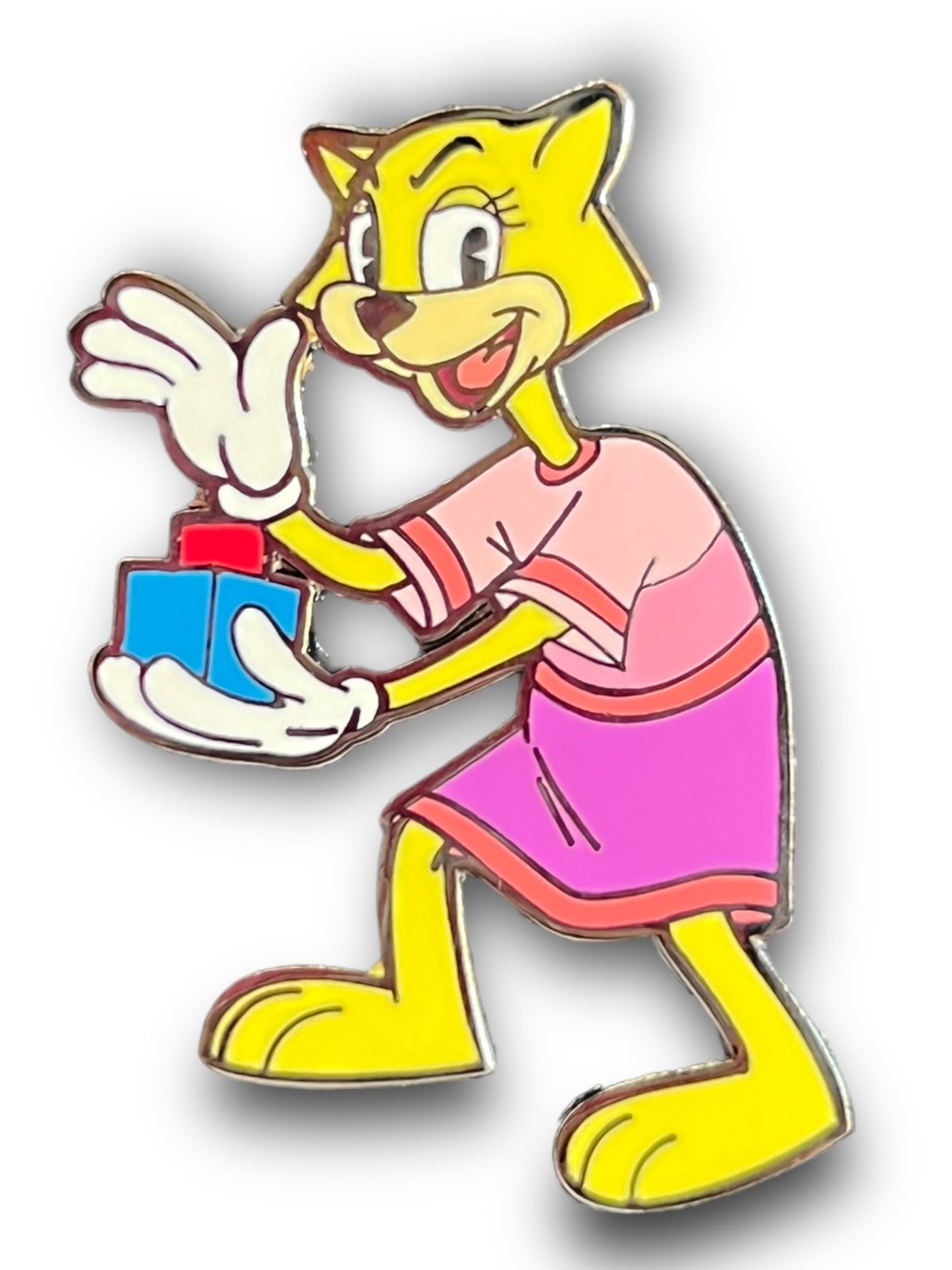 Toontown Toonfest Yellow Cat With Drop Gag Pin