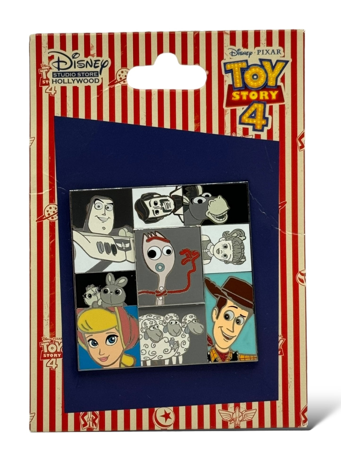 DSSH Character Blocks Toy Story 4 Pin