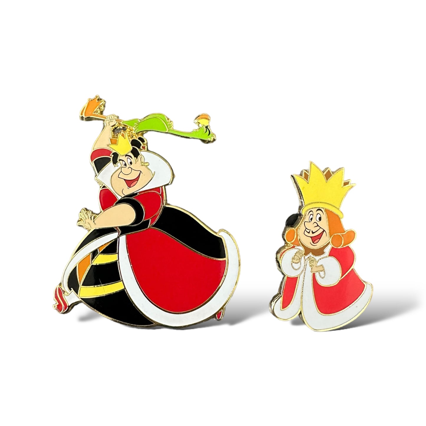 DLRP Alice in Wonderland King and Queen of Hearts 2 Pin Set