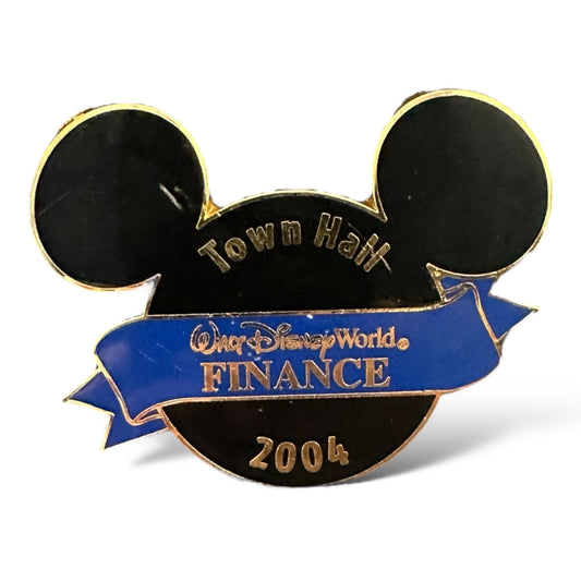 *Damaged* DEC Walt Disney World Finance 2004 Town Hall Pin