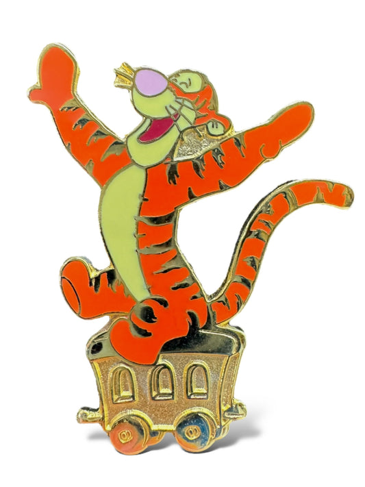 Cast Lanyard Winnie The Pooh Golden Vehicles Tigger Hidden Mickey Pin