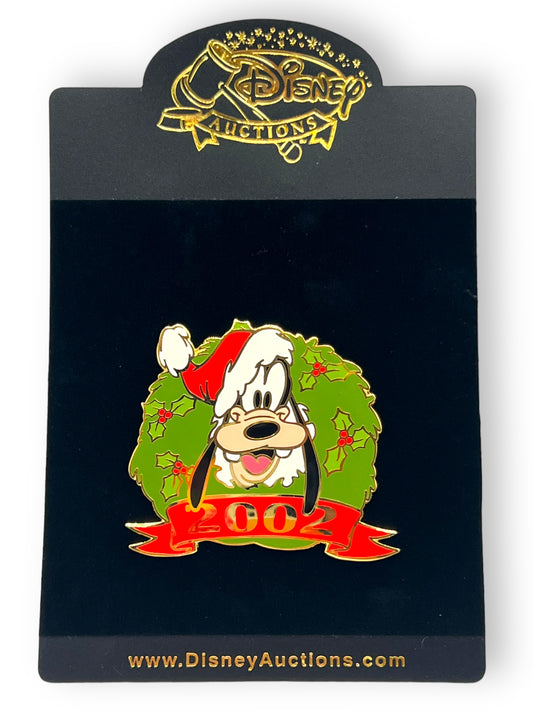 Disney Auctions Holiday Wreath Goofy Pin