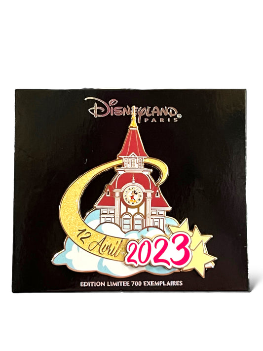 DLRP 30th Anniversary Disneyland Paris Hotel Pin