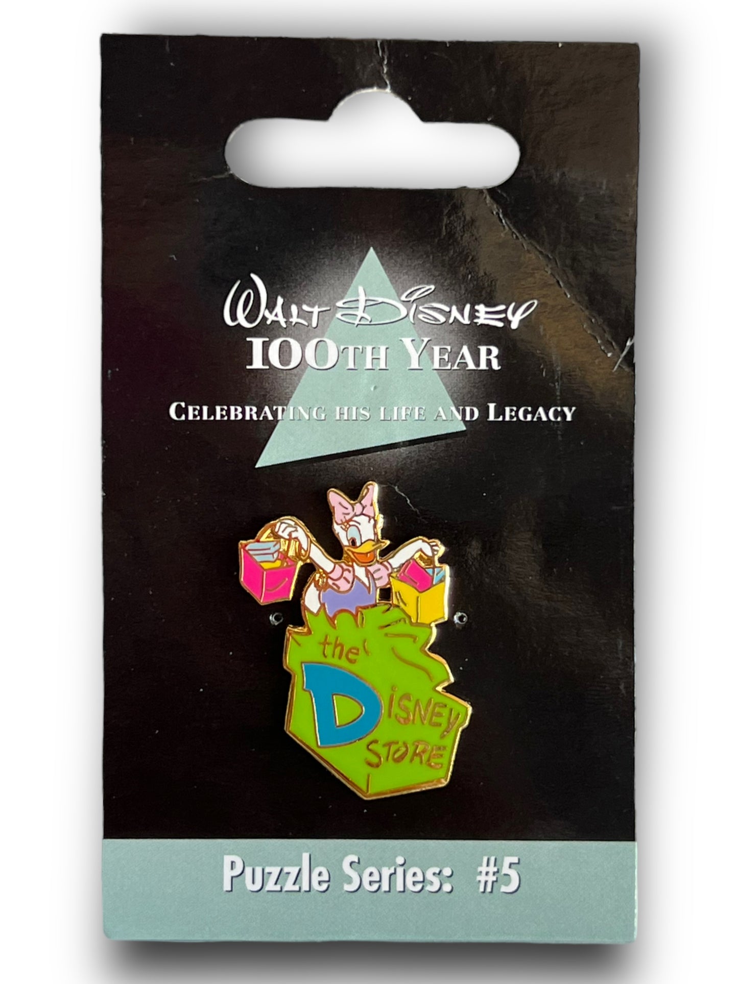 Japan Disney Walt Disney Puzzle Daisy "D" Pin