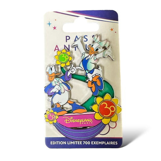 DLRP 30th Anniversary Donald and Daisy Pin