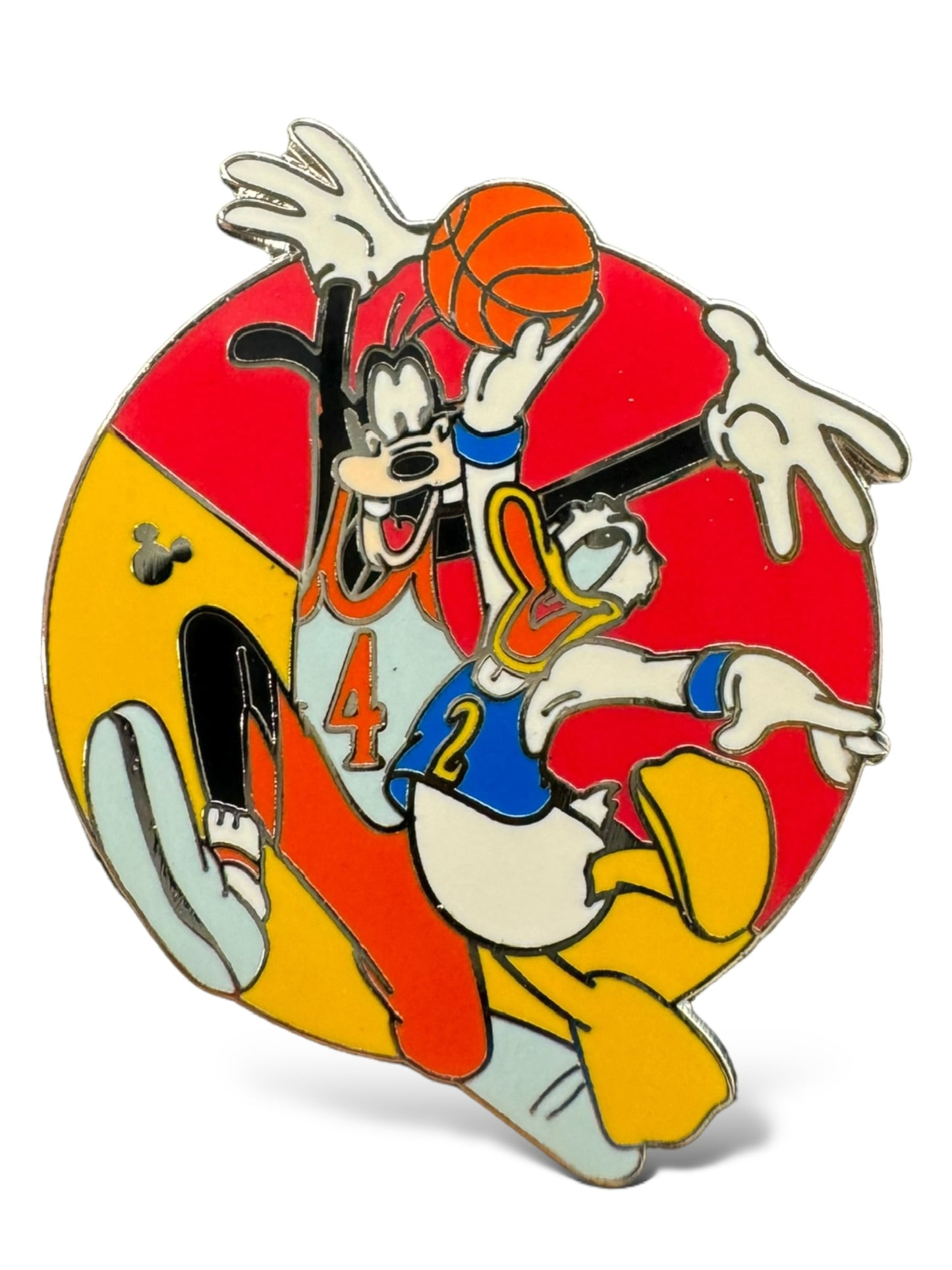 Cast Lanyard Sports Duos Goofy and Donald Basketball Hidden Mickey Pin