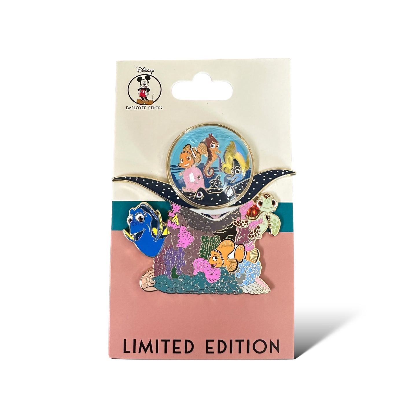 DEC Snow Globe Finding Nemo Pin