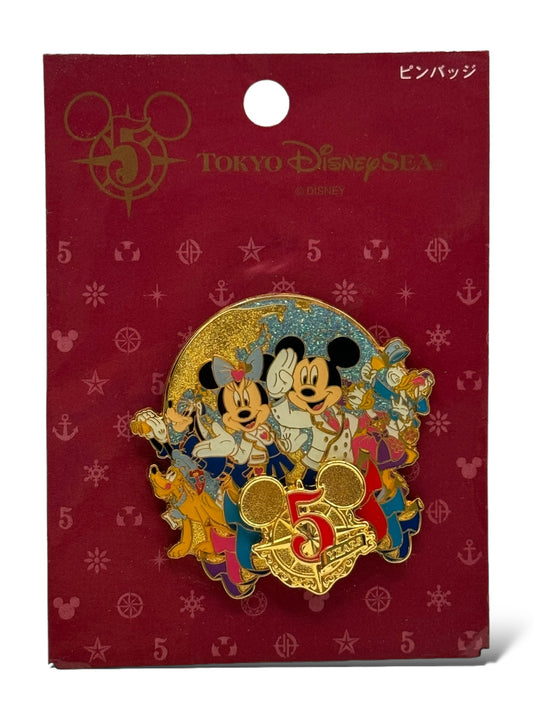 TDR 5th Anniversary Fab 6 Pin