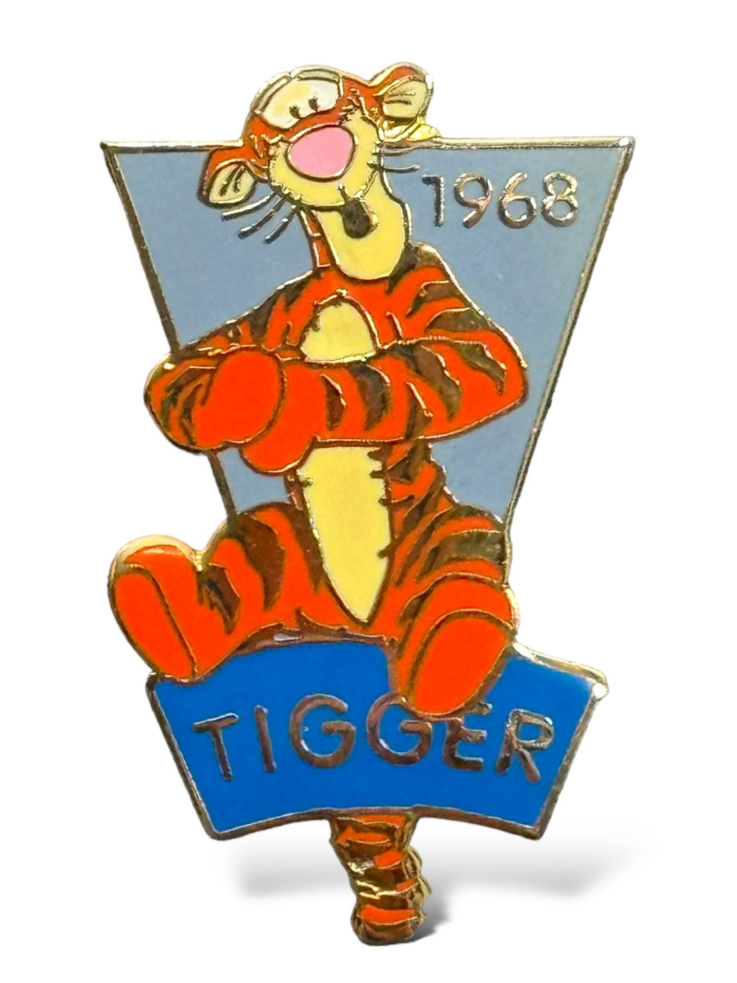 Disney Store Countdown To The Millennium Tigger Pin