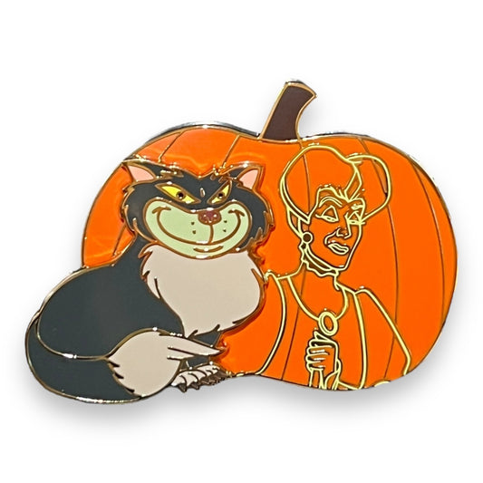 DSSH Villain Pumpkins Lady Tremaine Pin