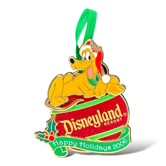 2006 Holiday Ornament Collection Pluto Pin