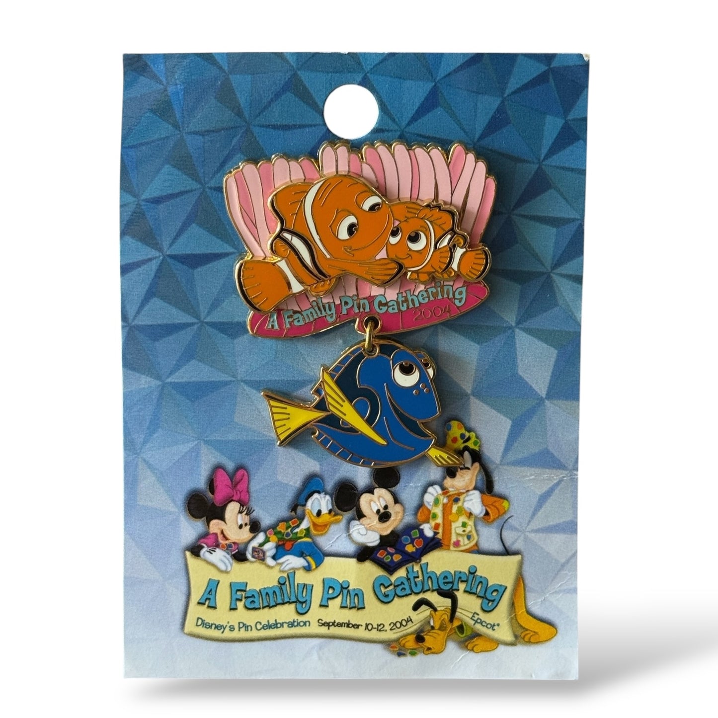 WDW A Family Pin Gathering Marlin, Nemo & Dory Pin
