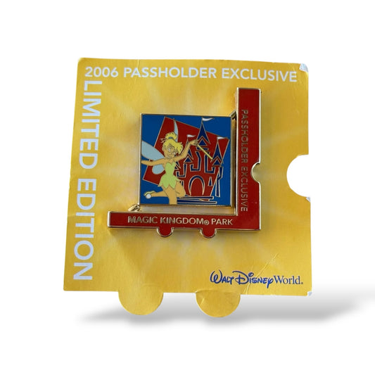 WDW Passholder Puzzle 2006 Magic Kingdom Pin