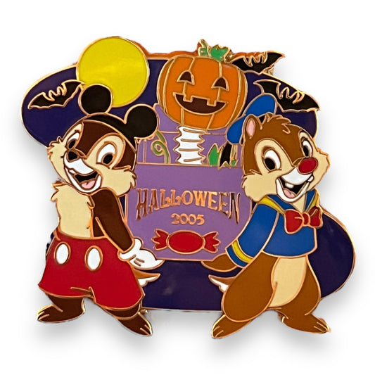 JDS Chip & Dale Halloween 2005 Pin