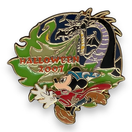 WDI Halloween 2007 Sorcerer Mickey with Maleficent as Dragon Green Flames Pin