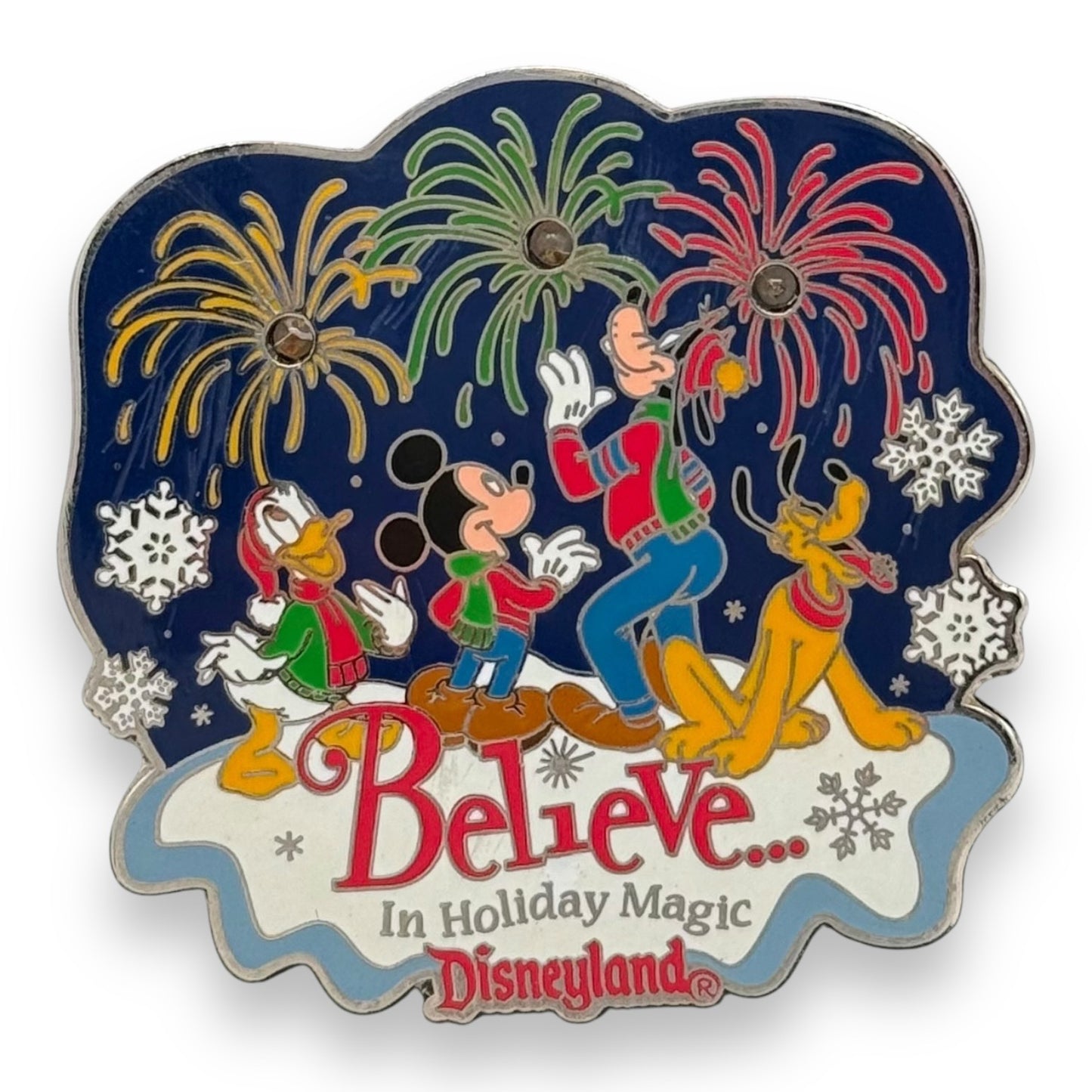 DLR Disneyland Believe in Holiday Magic Light-up Donald, Mickey Goofy, Pluto Pin