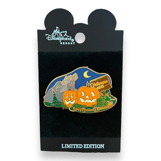 DCA Pumpkins Halloween 2001 Pin