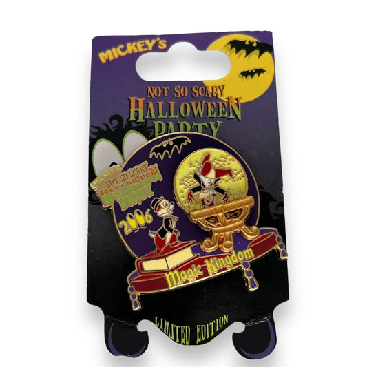 WDW Mickey's Not So Scary Halloween Party 2006 Chip n' Dale Crystal Ball Spinner Pin