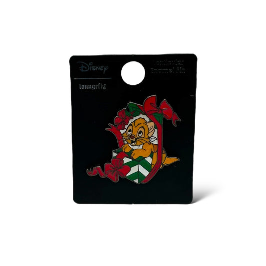 Loungefly Holiday 2020 Oliver Present Pin