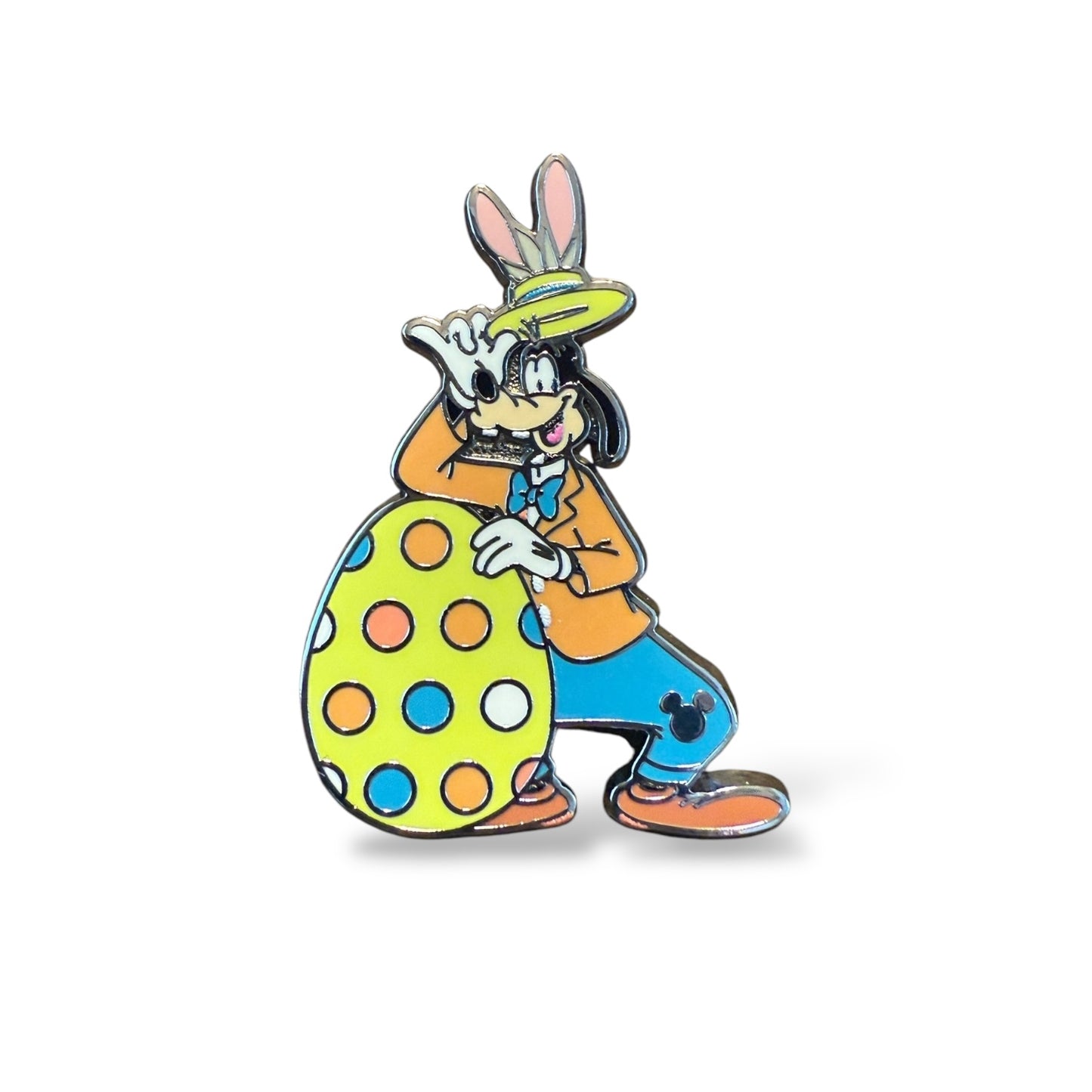 Cast Lanyard Goofy Holidays Easter Hidden Mickey Pin