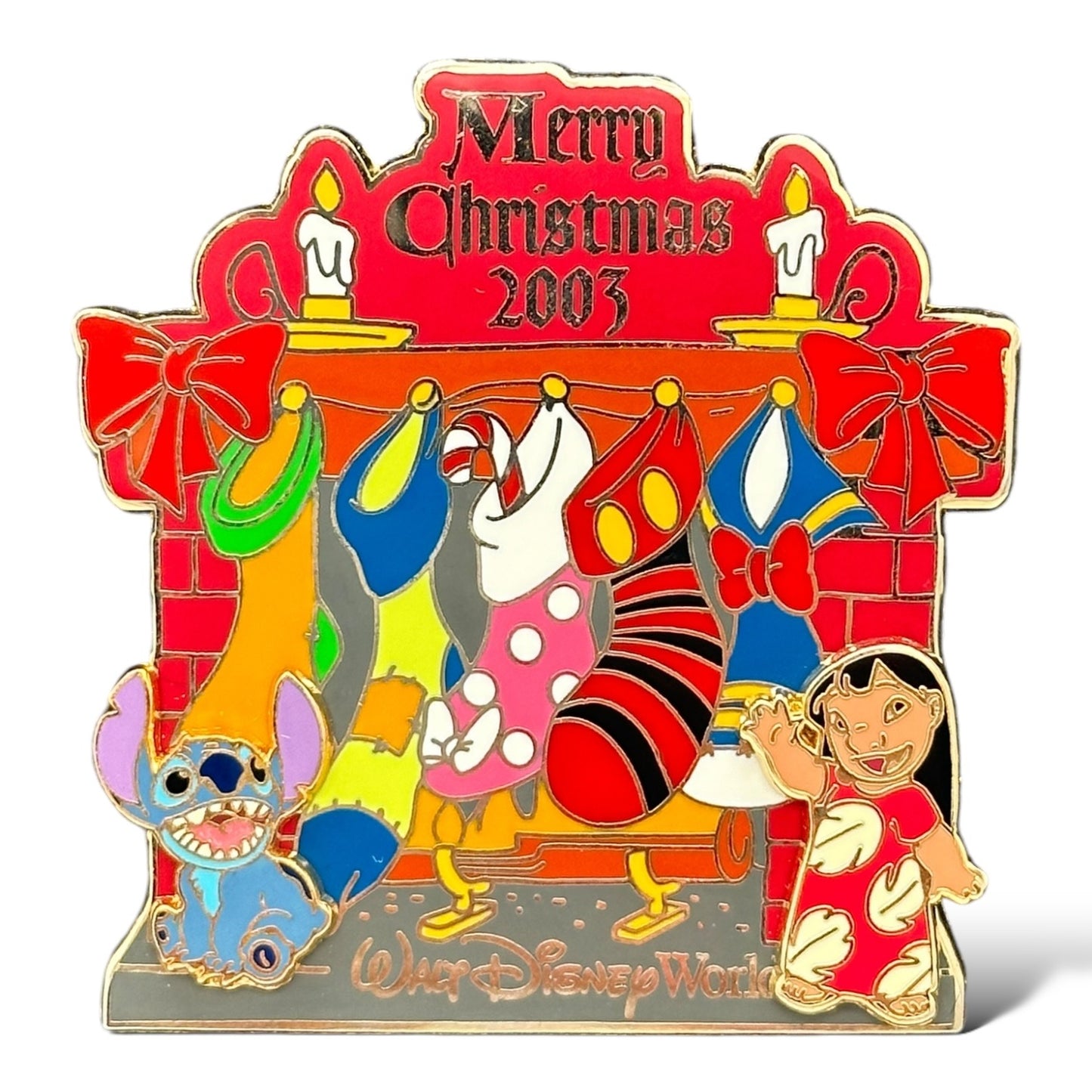 WDW Build-A-Pin Merry Christmas Stockings Fireplace Christmas 2003 Lilo and Stitch Pin