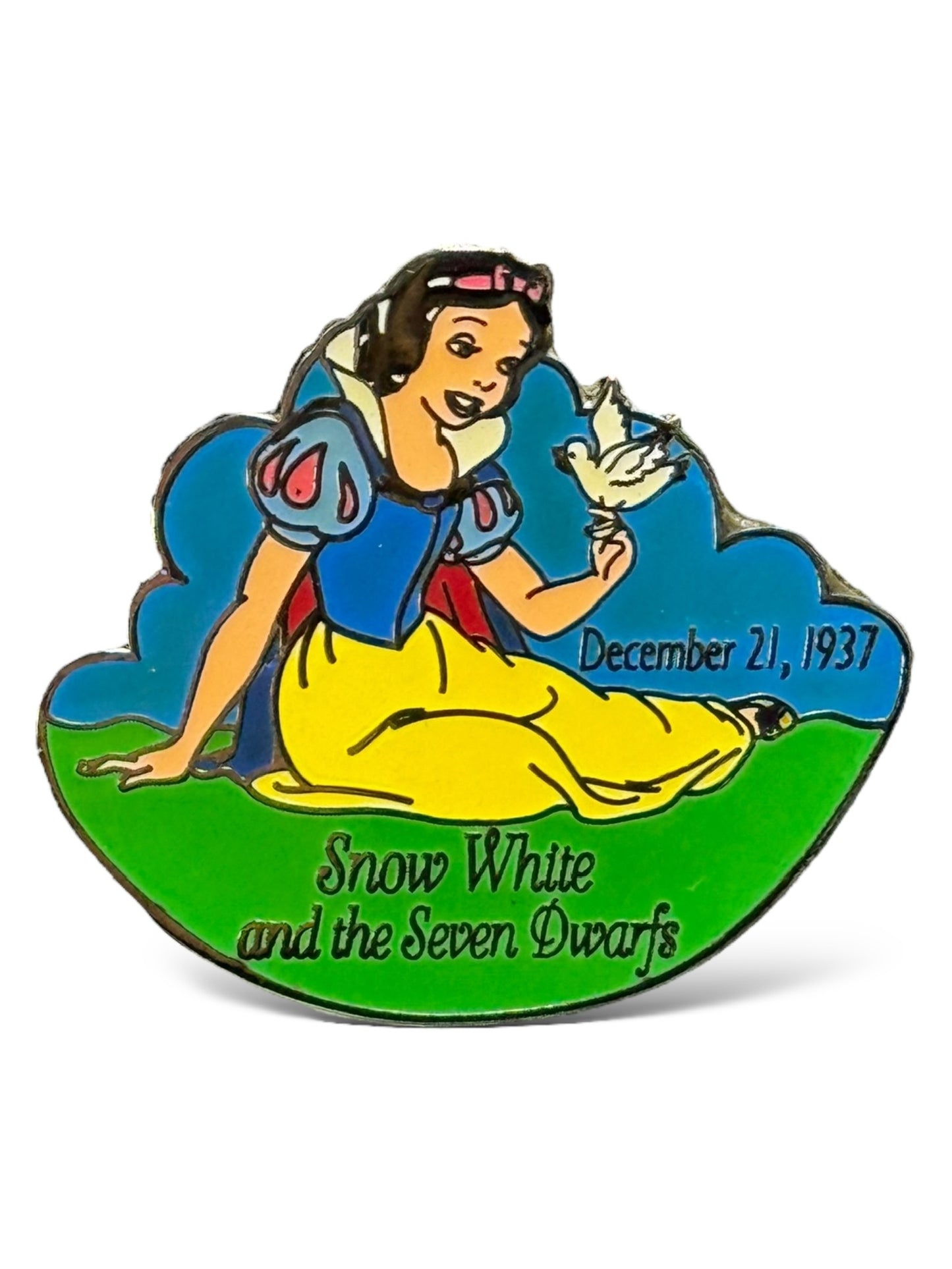 Disney Store Countdown To The Millennium Snow White and the Seven Dwarfs Pin