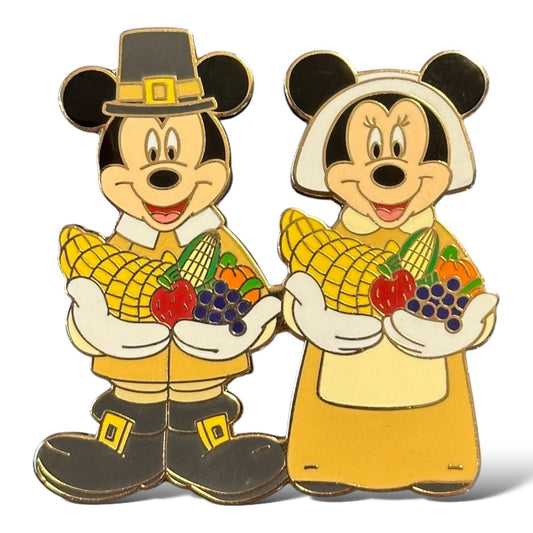 WDW Mickey & Minnie Mouse Pilgrims 2005 Pin