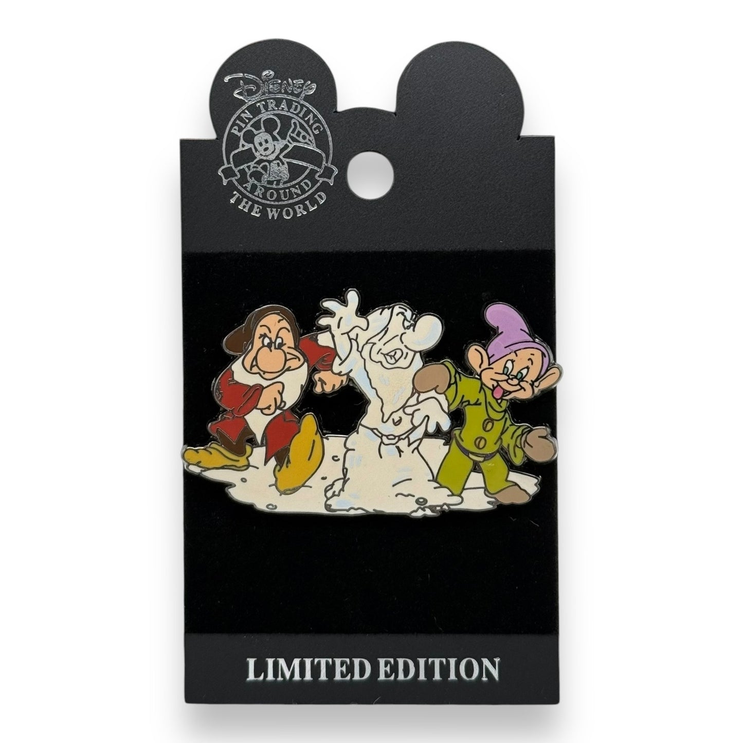 Disney Shopping Winter Fun Grumpy and Dopey Snowman Pin