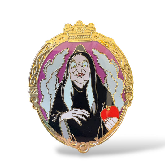 DLR Villains Series Old Hag Pin