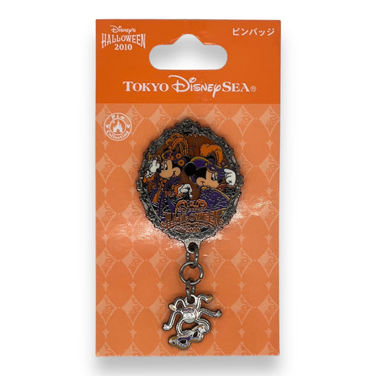 TDR Halloween 2010 Mickey & Minnie Mouse Dangle Pin